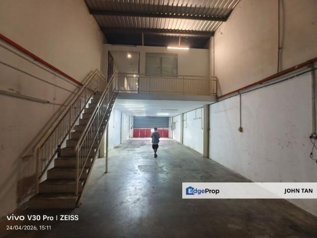Warehouse for sale in Selayang, Selangor