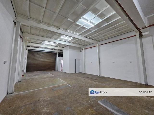 Warehouse for rent in Selayang, Selangor
