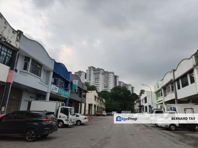 Warehouse for sale in Selayang, Selangor