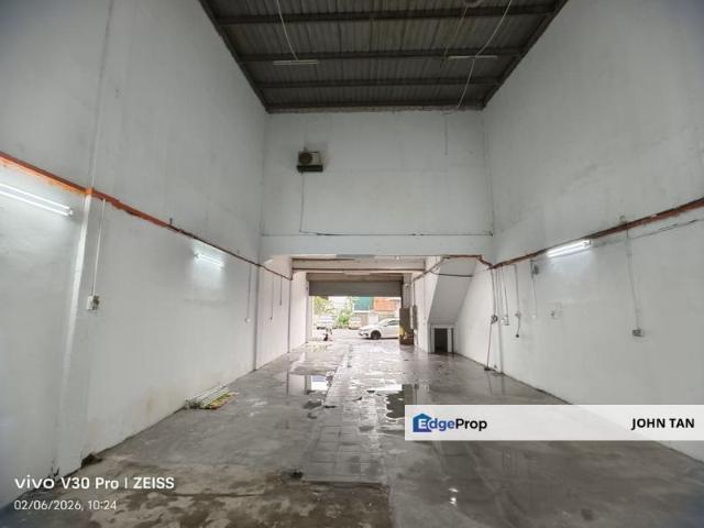 Warehouse for rent in Selayang, Selangor