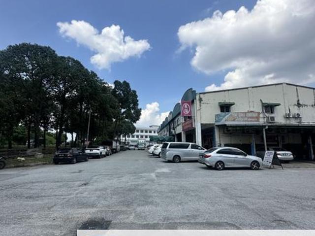 Warehouse for sale in Selayang, Selangor