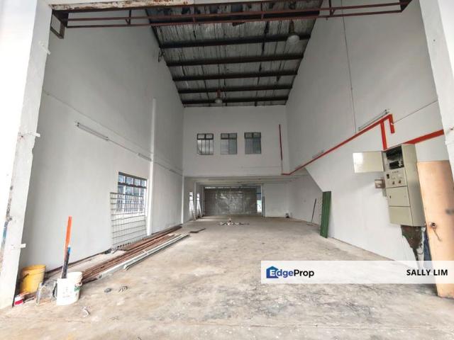 Warehouse for rent in Plentong, Johor