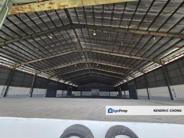 Warehouse for sale in Labis, Johor
