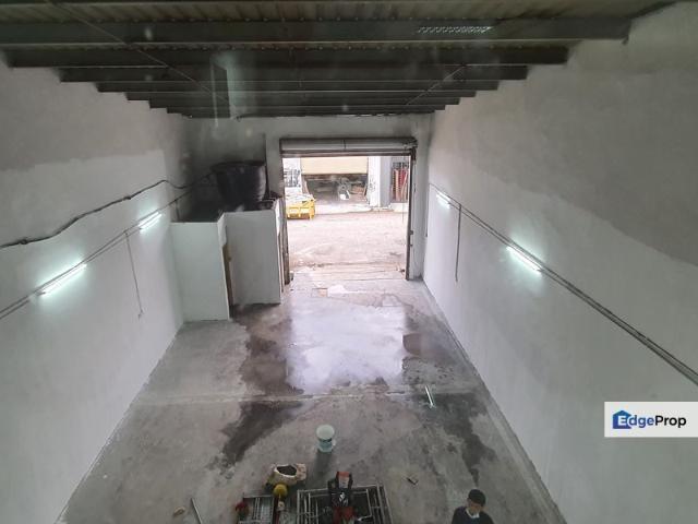 Warehouse for rent in Tanjong Sepat, Selangor