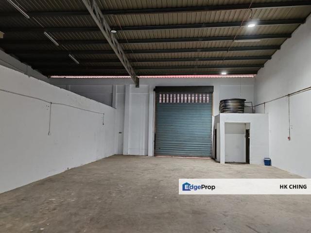 Warehouse for rent in Tanjong Sepat, Selangor