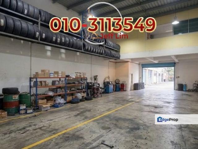 Warehouse for rent in Kuala Lumpur, Country Heights Damansara