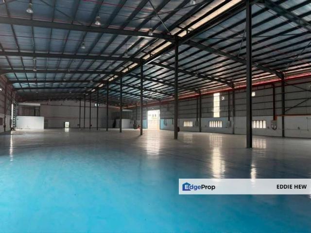 Warehouse for rent in Taman Perindustrian Puchong, Majlis Bandaraya Subang Jaya