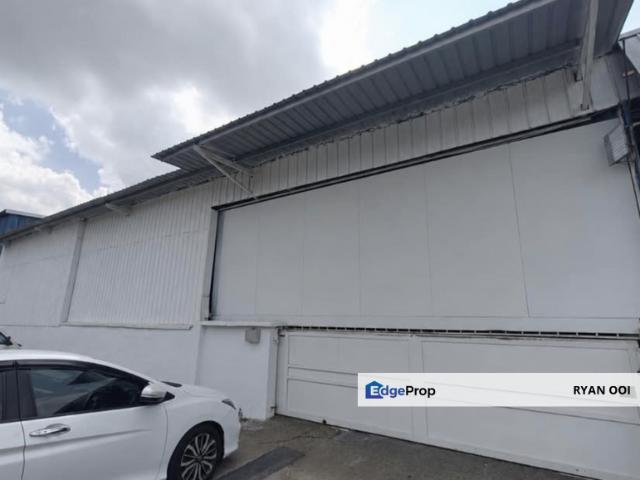 Warehouse for rent in Puchong, Majlis Bandaraya Subang Jaya