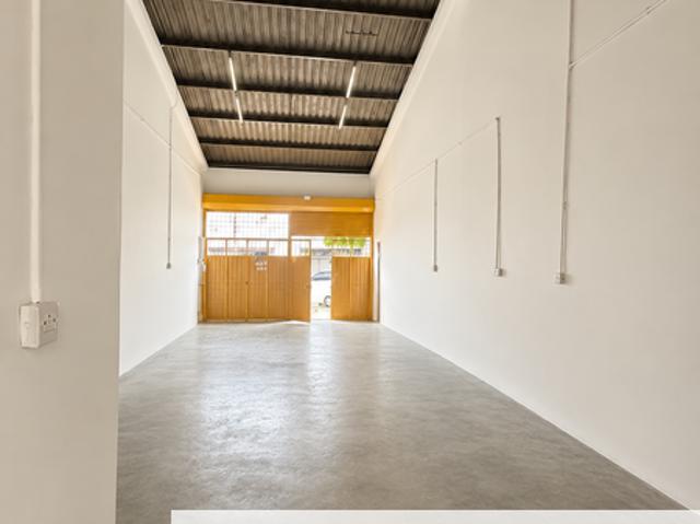 Warehouse for rent in Petaling, Subang Jaya
