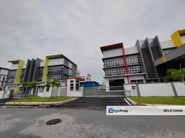 Warehouse for rent in Petaling, Subang Jaya