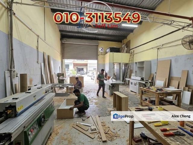 Warehouse for rent in Petaling, Subang Jaya