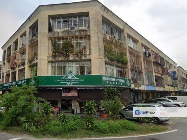 Flat for sale in Petaling, Subang Jaya
