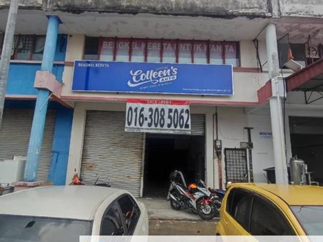 Warehouse for sale in Petaling, Alam Impian