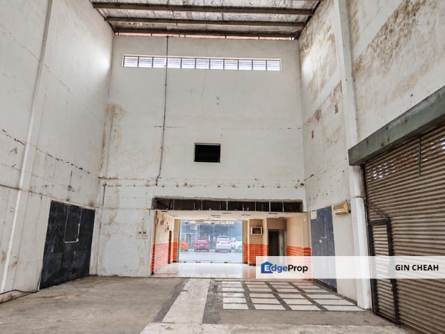 Warehouse for rent in Seksyen 10, Majlis Perbandaran Kajang