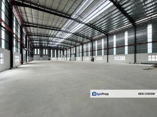 Warehouse for sale in Kulai, Johor