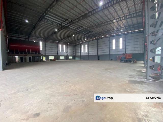 Warehouse for rent in Taman Desa Idaman, Kulai
