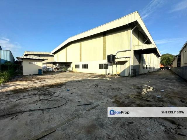 Warehouse for sale in Kulai, Johor
