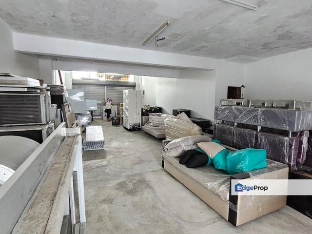 Shop for sale in Petaling, Subang Jaya