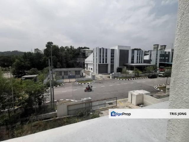 Warehouse for rent in Selayang, Selangor