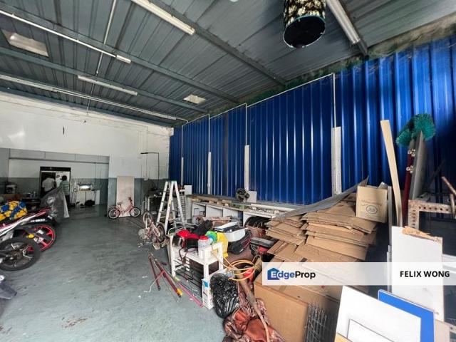 Warehouse for sale in Kajang, Langat