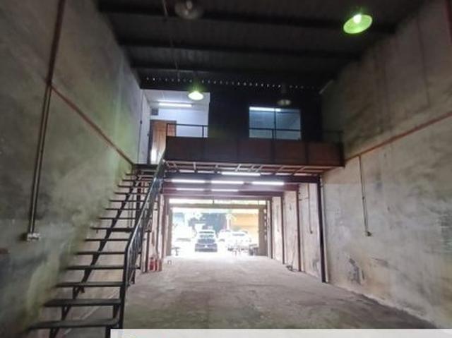 Warehouse for rent in Majlis Bandaraya Subang Jaya, Petaling