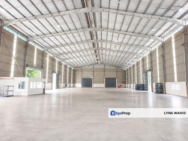 Warehouse for rent in Petaling, Subang Jaya