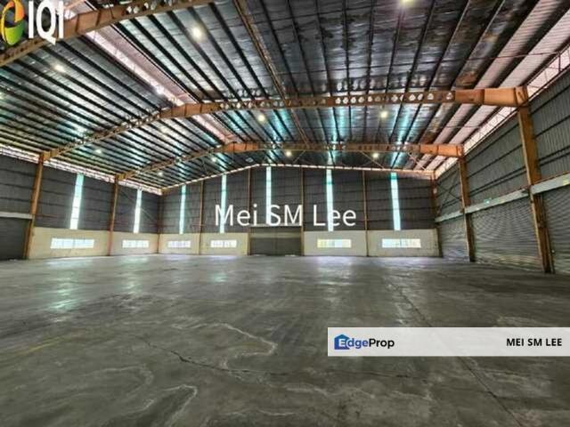 Warehouse for rent in Petaling, Alam Impian