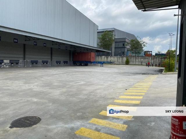 Warehouse for rent in Petaling, Subang Jaya