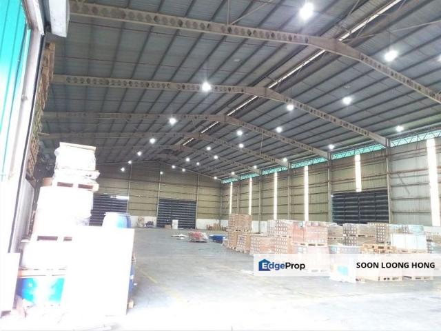 Warehouse for rent in Petaling, Subang Jaya