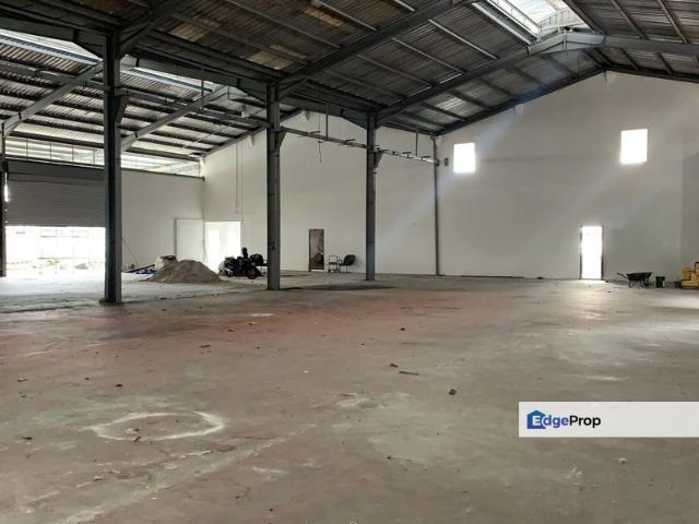 Warehouse for rent in Petaling, Alam Impian