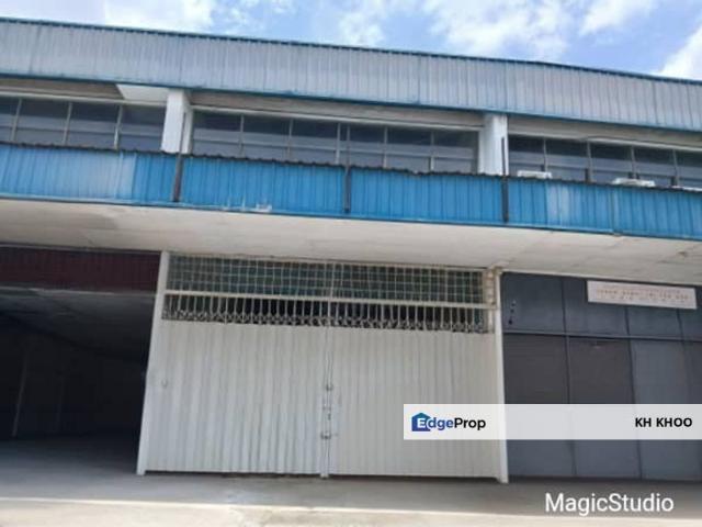 Warehouse for rent in Petaling, Alam Impian
