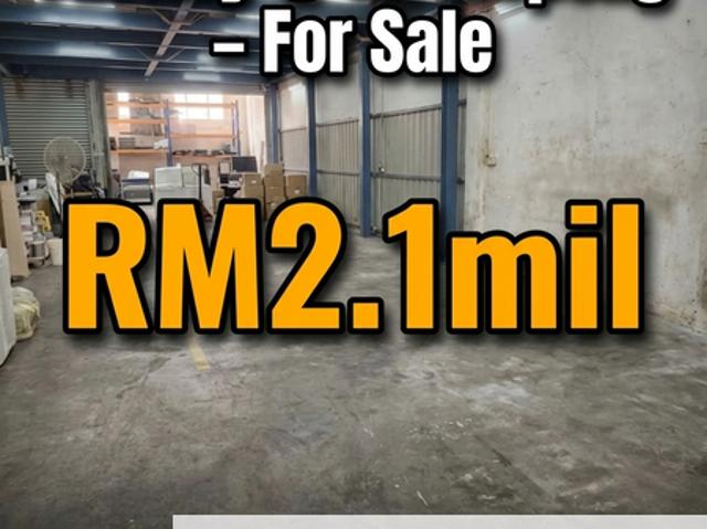 Warehouse for sale in Taman Perindustrian KIP, Majlis Perbandaran Selayang