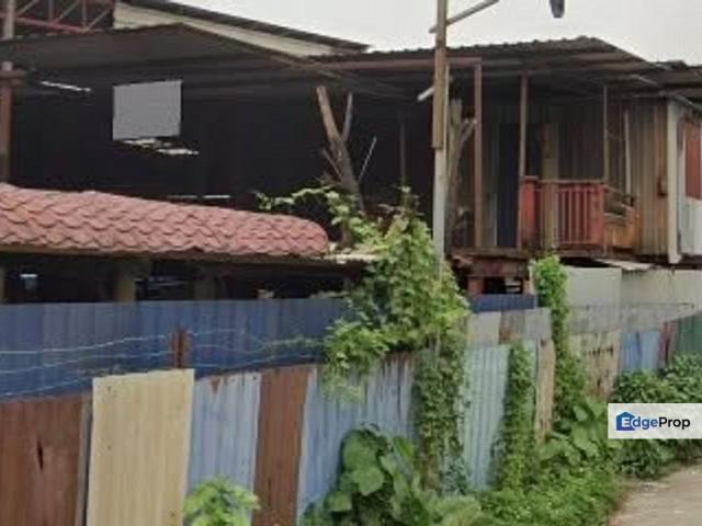 Warehouse for sale in Selayang, Selangor