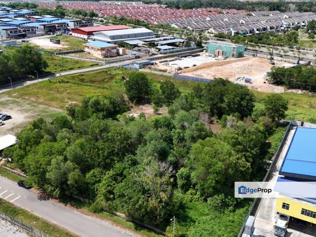 Warehouse for sale in Malaka