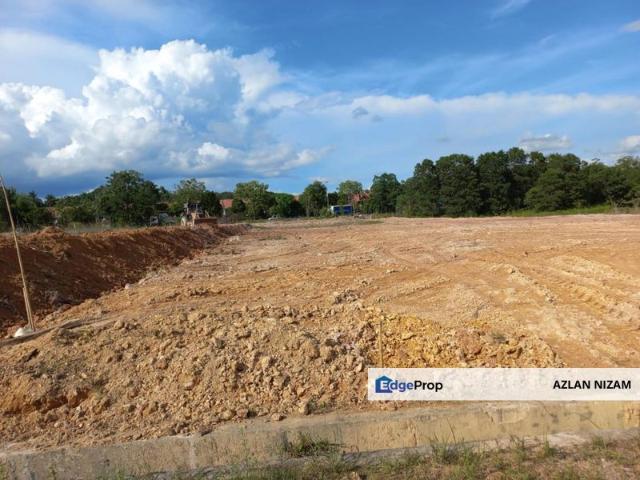 Warehouse for sale in Malaka