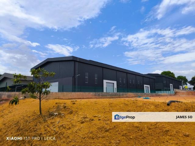 Warehouse for rent in Malaka