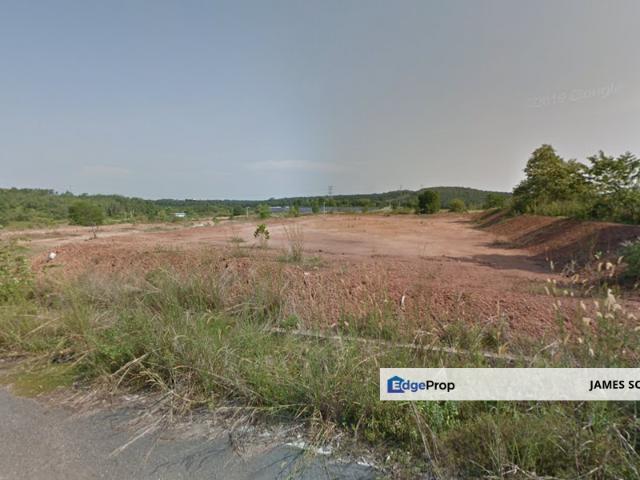 Warehouse for sale in Malaka