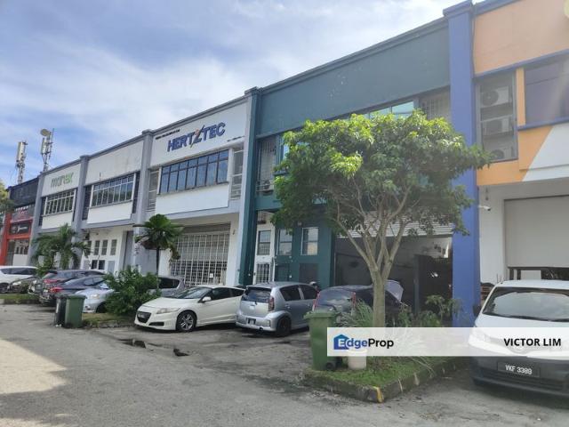Warehouse for rent in Subang Hi-Tech, Majlis Bandaraya Subang Jaya