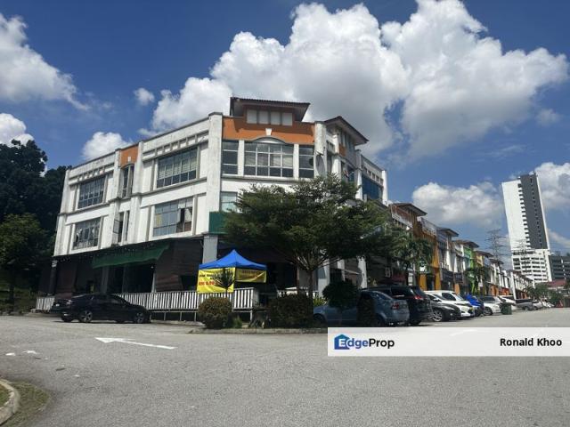 Shop for sale in Petaling, Subang Jaya
