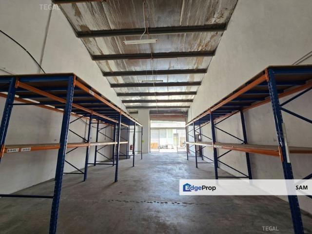 Warehouse for rent in Petaling, Subang Jaya