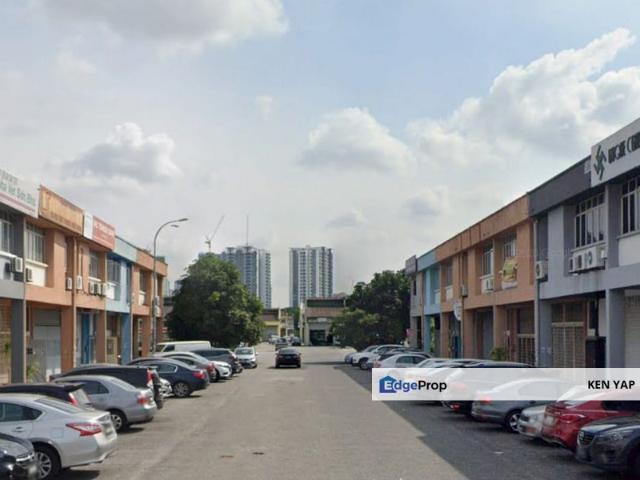 Warehouse for sale in Petaling, Subang Jaya