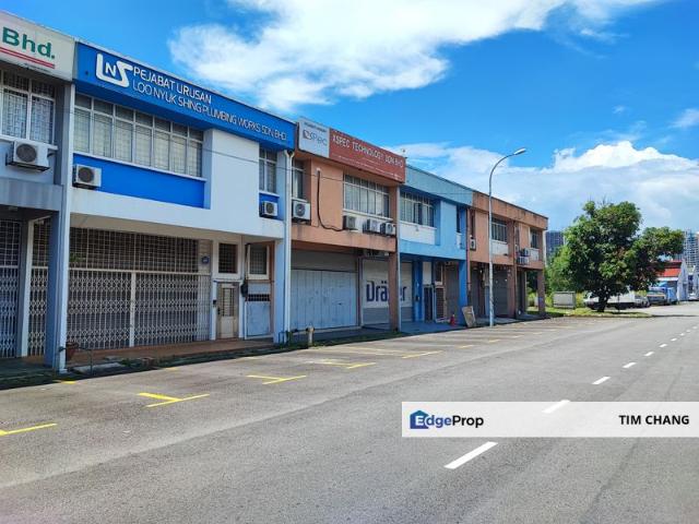 Warehouse for sale in Petaling, Subang Jaya