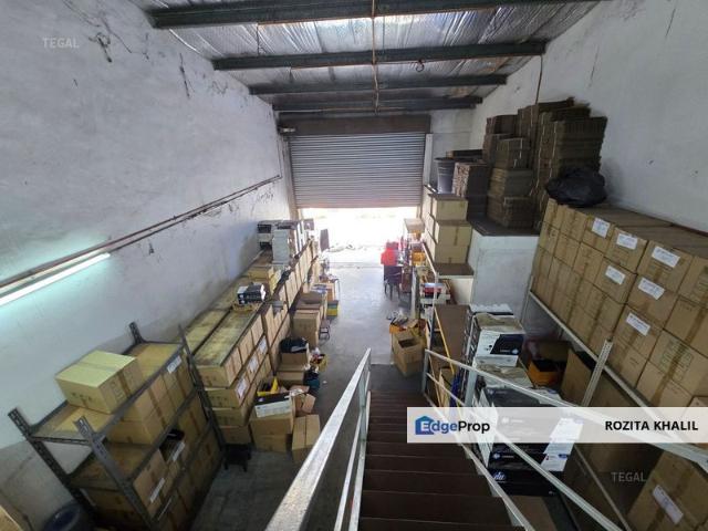Warehouse for rent in Petaling, Subang Jaya