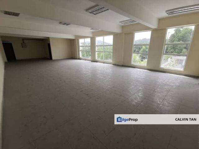 Warehouse for rent in Petaling, Subang Jaya