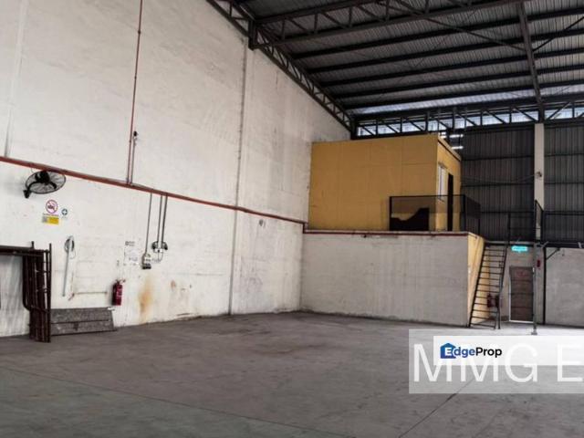 Warehouse for rent in Banting, Selangor