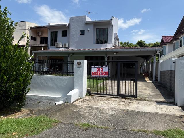 Residential House for sale in Malaka
