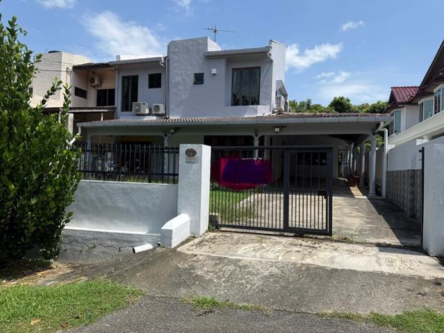 Residential House for sale in Malaka