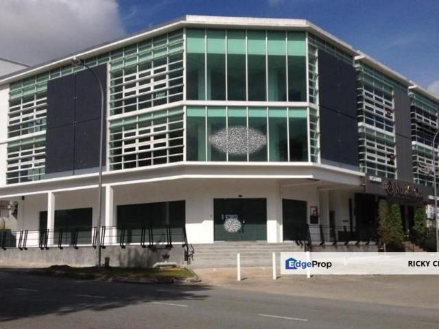 Shop for rent in Bukit Ledang, Johor