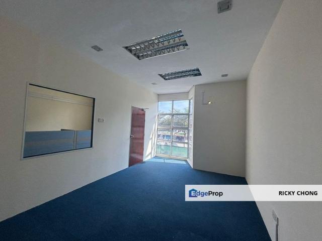 Shop for rent in Bukit Ledang, Johor