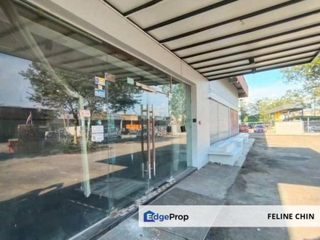 Shop for rent in Bukit Ledang, Johor
